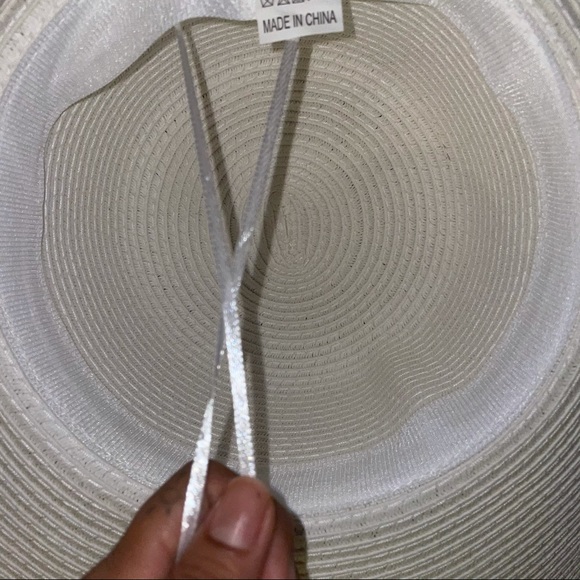 Summer WIDE OVERSIZED Floppy Beach Hat White - Picture 4 of 4